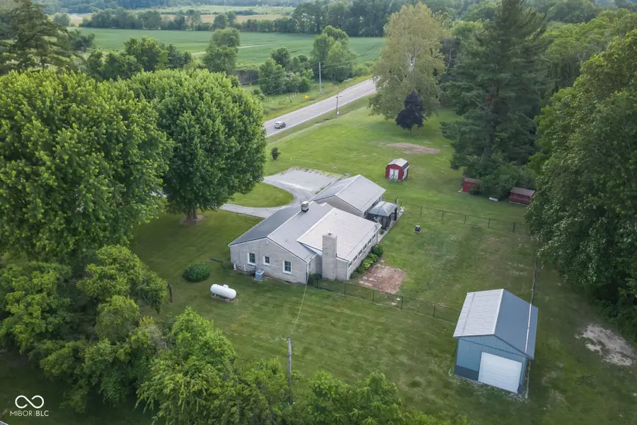 3326 W Us Highway 36, Danville, IN 46122 - #3
