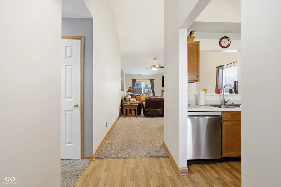 725 Chestnut Lane, Brownsburg, IN 46112 - #2