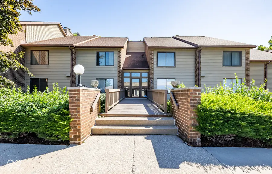 106 Knoll Court #B, Noblesville, IN 46062 - #2