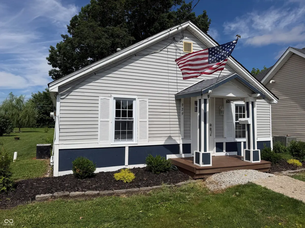 929 N Carver Street, Greensburg, IN 47240 - #1
