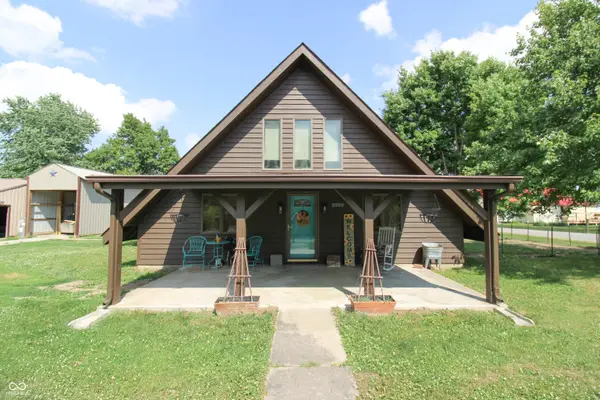 2295 S Poplar Street, Vallonia, IN 47281