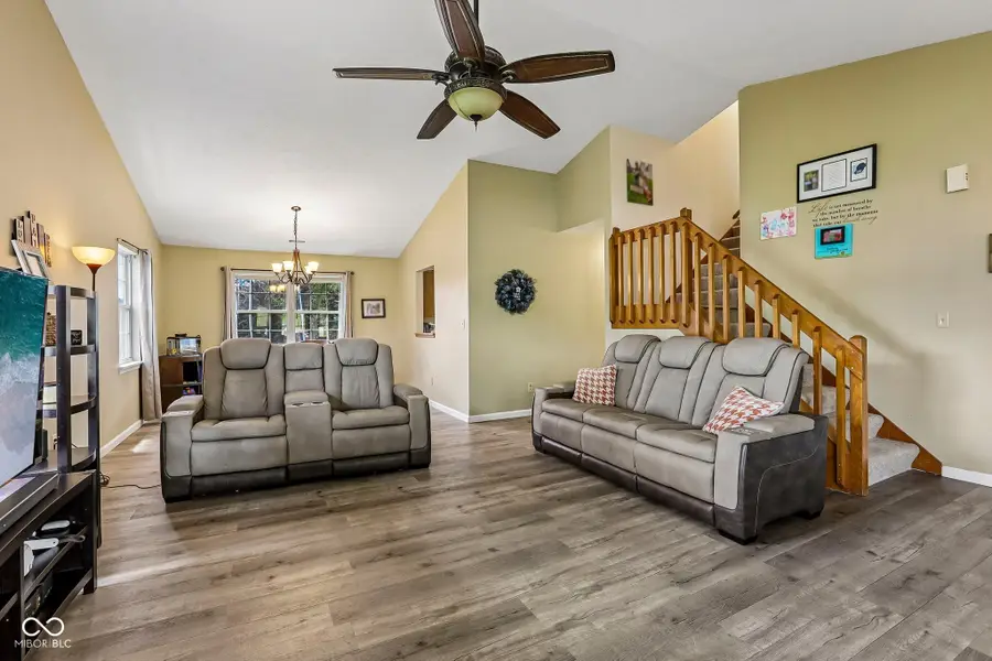102 Westview Place, Bargersville, IN 46106 - #3