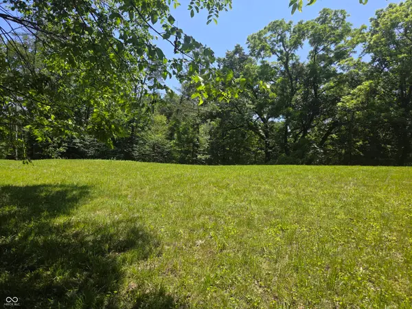 8025 N Fish Road, Bloomington, IN 47408