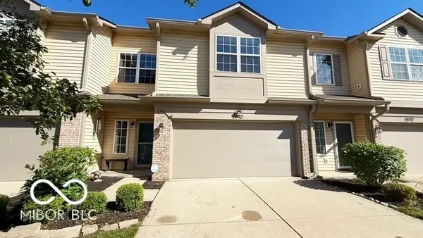 8040 Windham Lake Way, Indianapolis, IN 46214