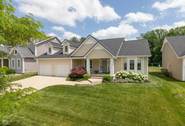 5560 Treeline Drive, Columbus, IN 47201