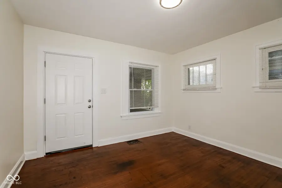 927 N Chester Avenue, Indianapolis, IN 46201 - #3