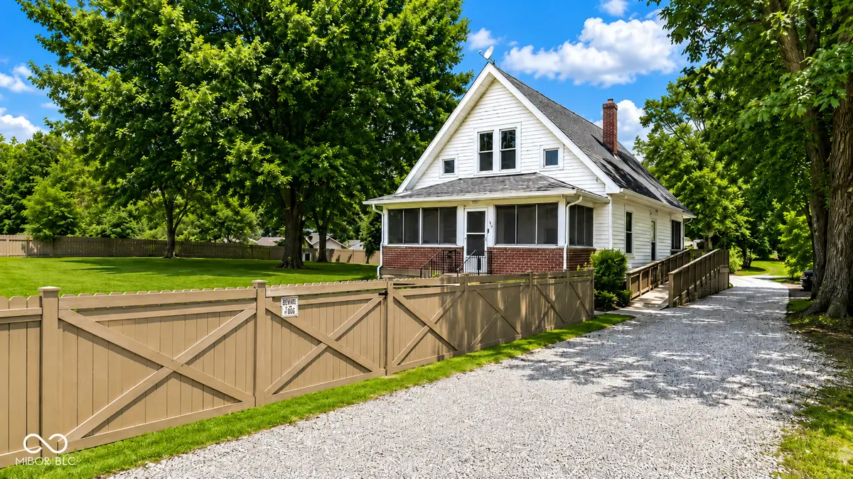 344 W Edwards Avenue, Indianapolis, IN 46217 - #1