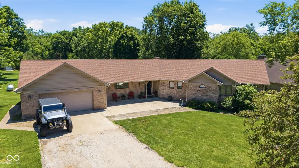 1195 N County Road 600 E, Avon, IN 46123 - #1