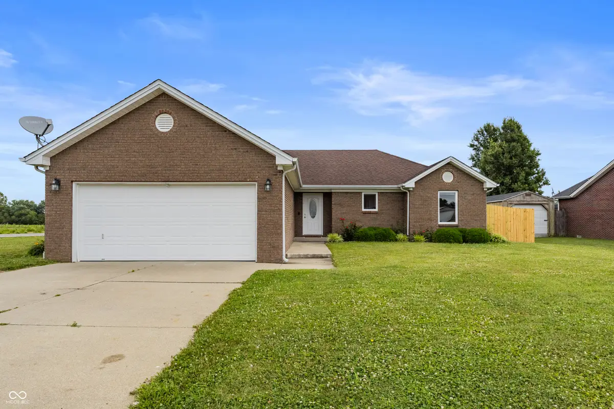 4623 Ashwood Drive, Seymour, IN 47274 - #1