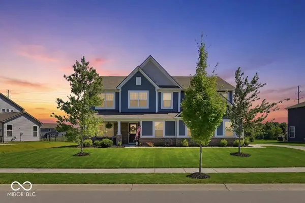 11887 Prominence Place, Fishers, IN 46037