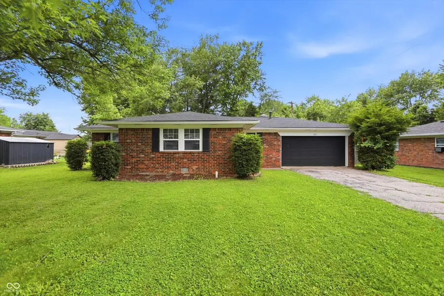 302 Hopkins Road, Cumberland, IN 46229 - #2
