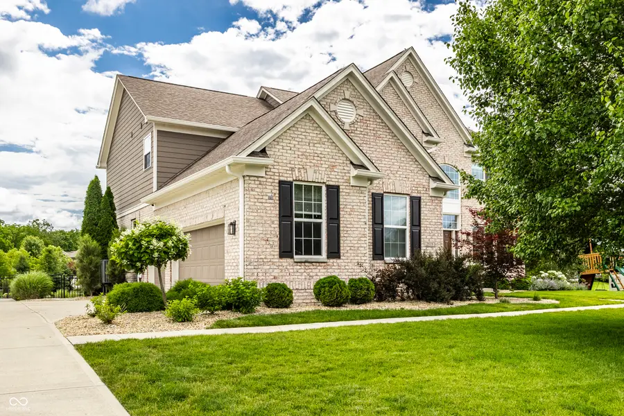 2515 Boylston Court, Zionsville, IN 46077 - #3