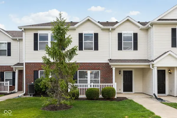 12175 Bubbling Brook Drive #UNIT 1100, Fishers, IN 46038