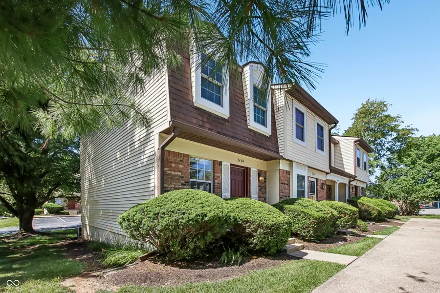 2460 S Burberry Lane, Bloomington, IN 47401 - #2
