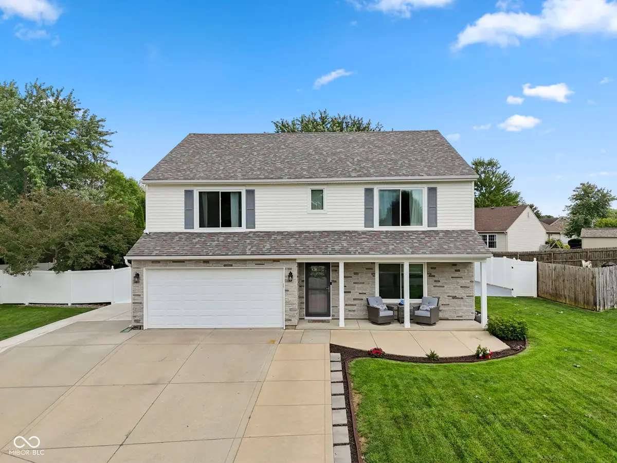 435 Lake Shore Court, Franklin, IN 46131 - #1