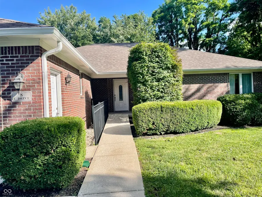 8 U Drive, Cloverdale, IN 46120 - #3