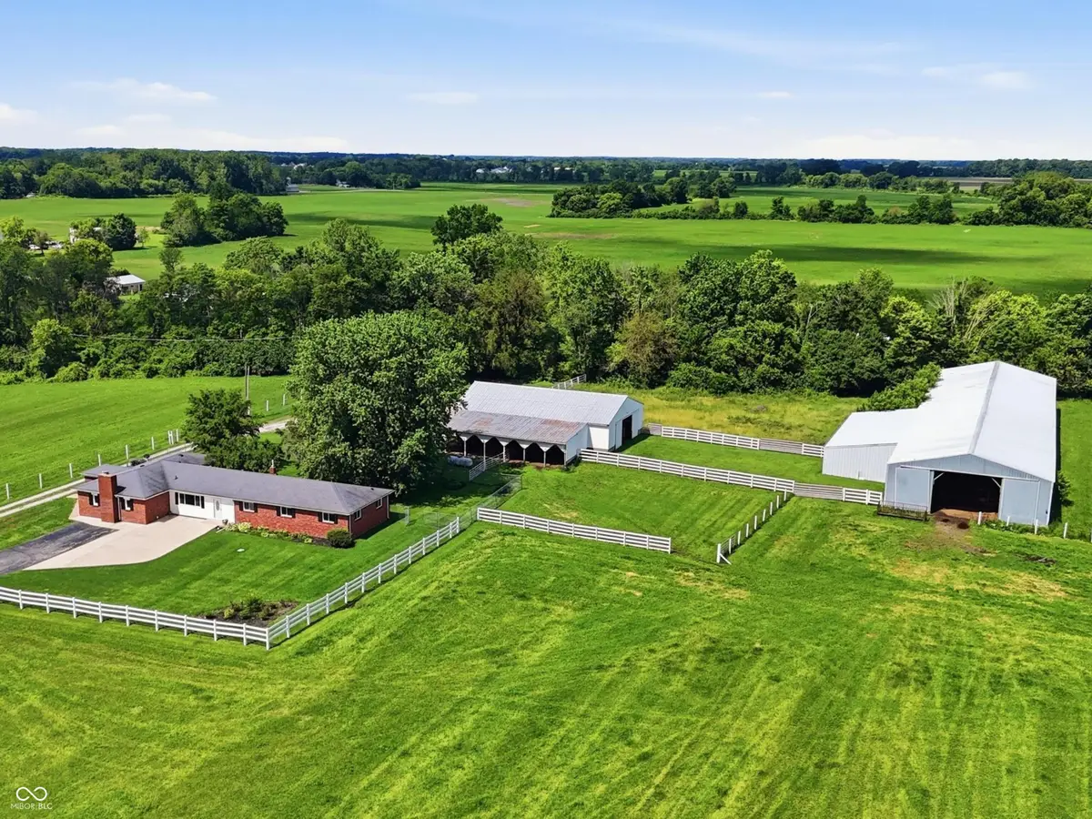 715 N White Street, Shirley, IN 47384 - #1