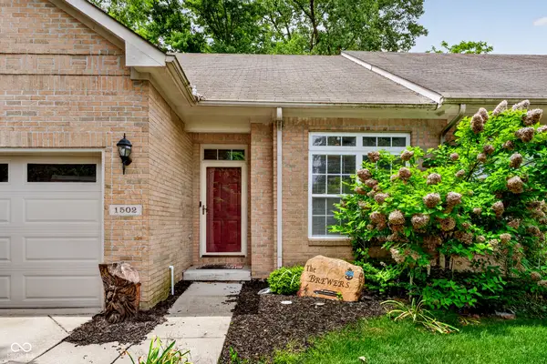 1502 Hideaway Drive, Brownsburg, IN 46112