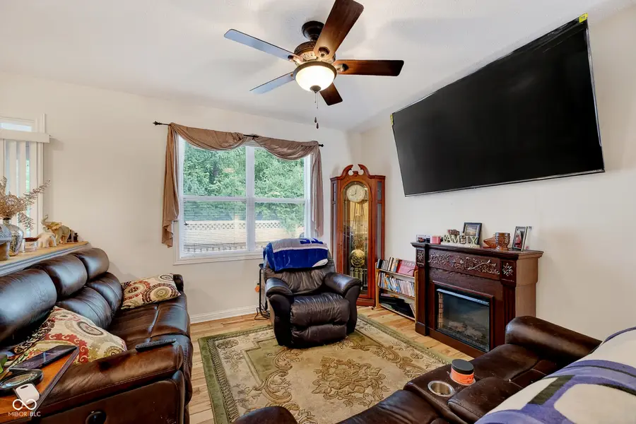 1502 Hideaway Drive, Brownsburg, IN 46112 - #3