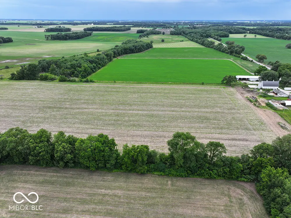 4702 W 800 S, Union Mills, IN 46382 - #1
