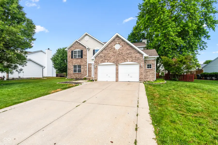 420 Paddock Road, Greenwood, IN 46142 - #2