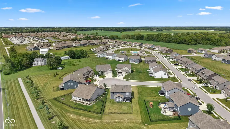 4956 S Canton Circle, New Palestine, IN 46163 - #2
