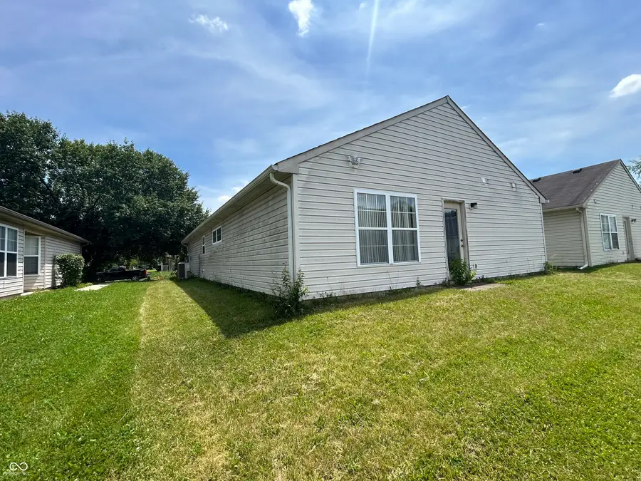 4262 Village Bend Drive, Indianapolis, IN 46254 - #2