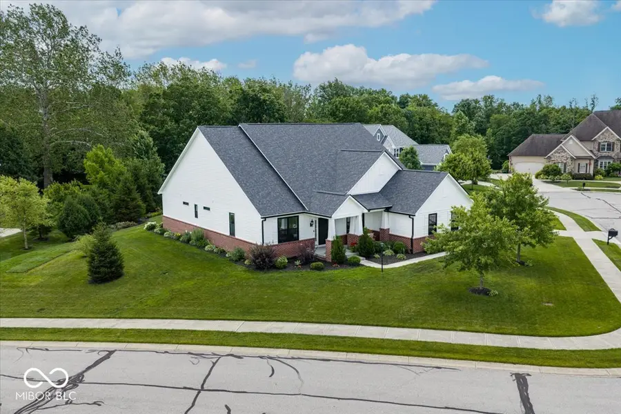 910 Viking Sunrise Lane, Westfield, IN 46074 - #2