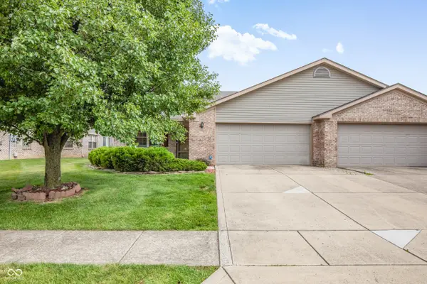 3831 Oak Trail, Indianapolis, IN 46237