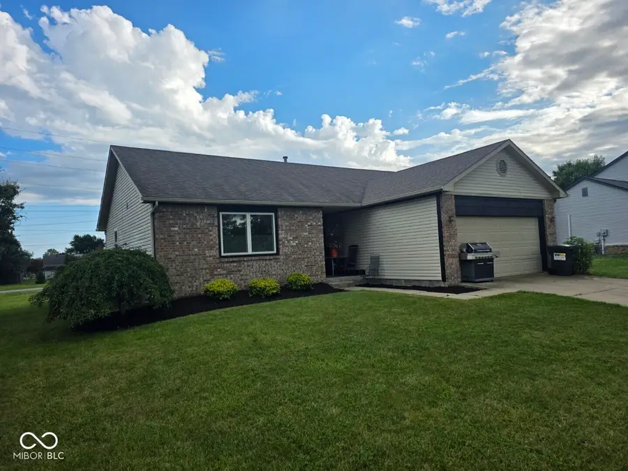 271 Bear Story Court, Greenfield, IN 46140 - #2