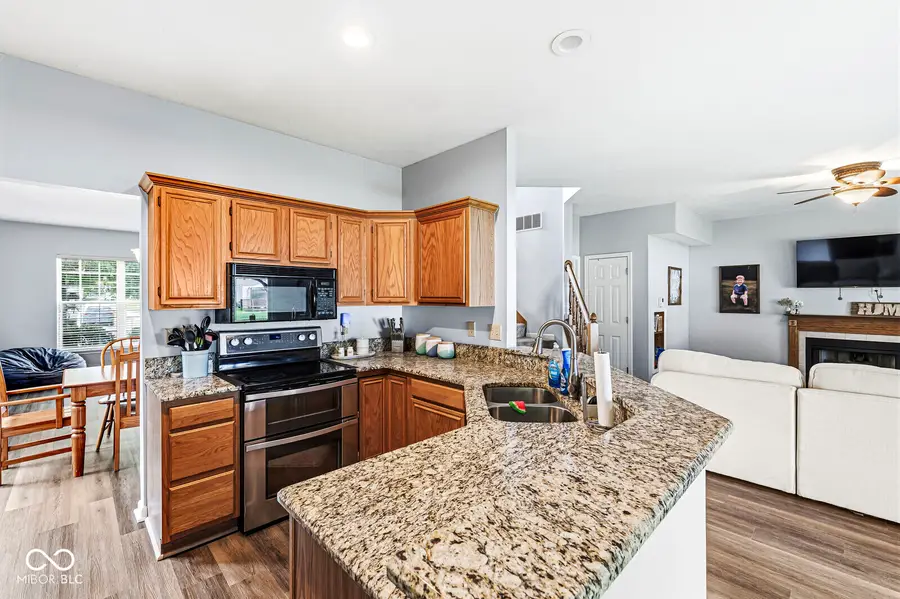 414 Winterwood Drive, Avon, IN 46123 - #3