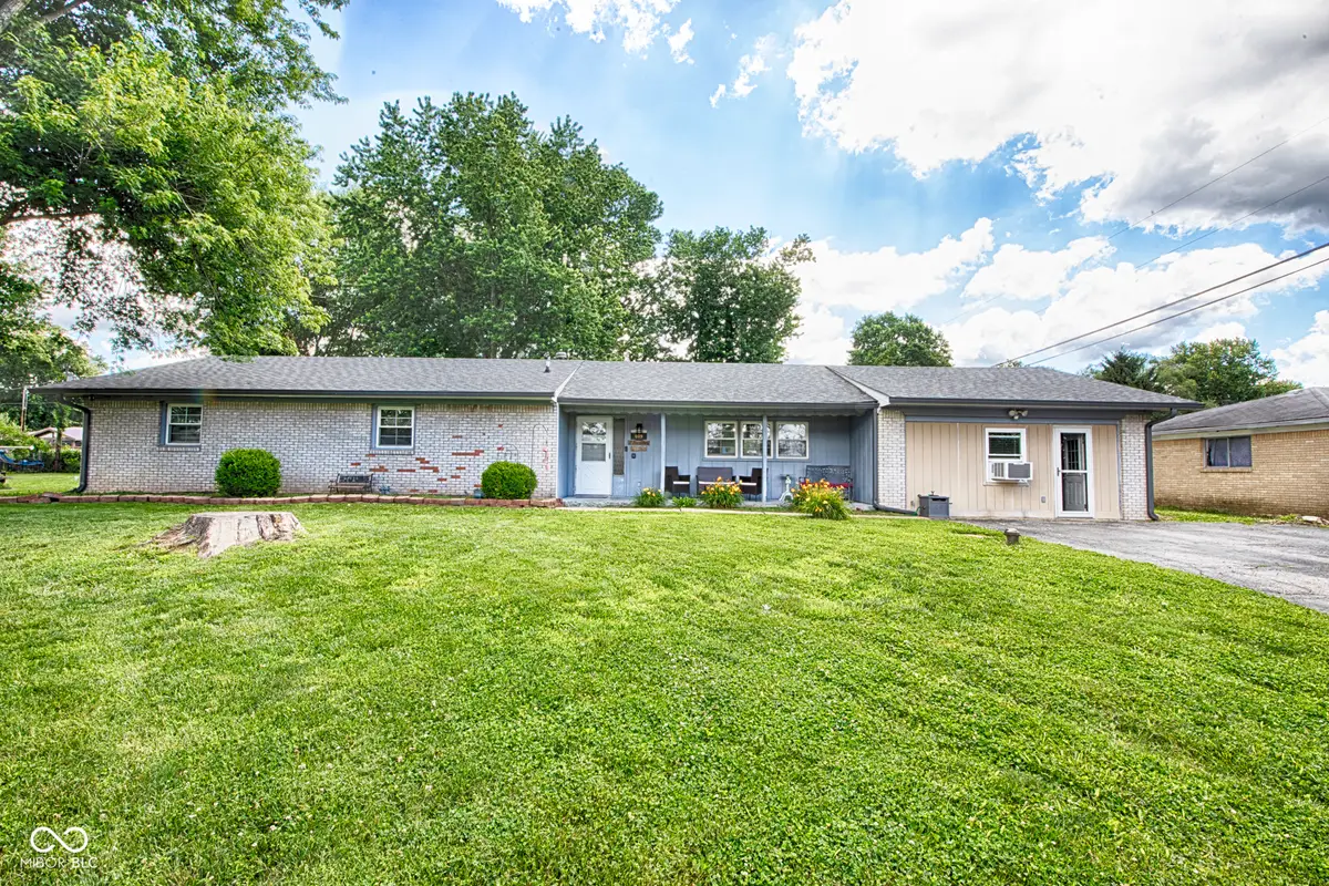 609 Carolyne Street, Martinsville, IN 46151 - #1