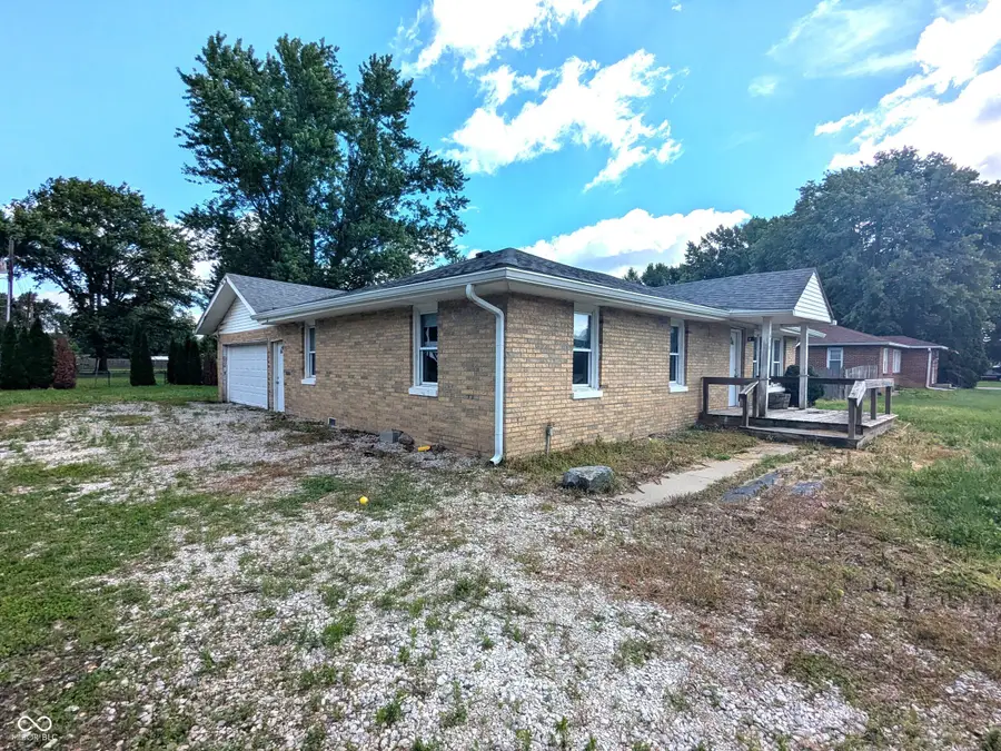 674 W 300 N, Anderson, IN 46011 - #3