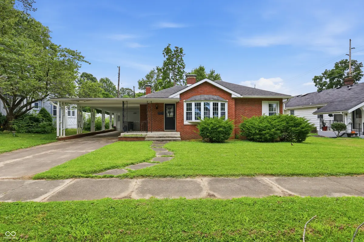 111 Fairfield Drive, Shelbyville, IN 46176 - #1