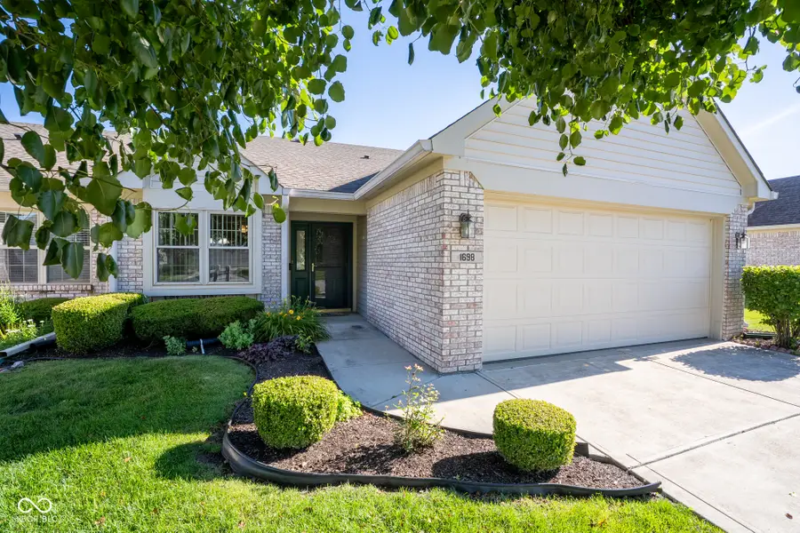 1698 Fairfield Circle, Greenfield, IN 46140 - #3