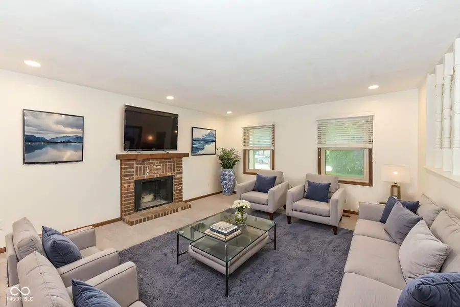 13320 San Vincente Boulevard, Fishers, IN 46038 - #2