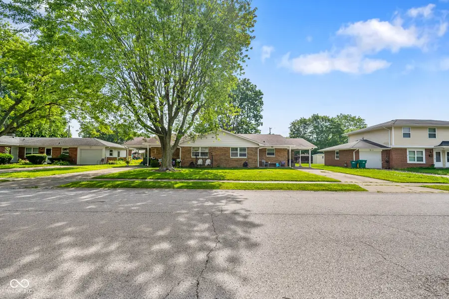 633 Kentucky Avenue, Plainfield, IN 46168 - #2