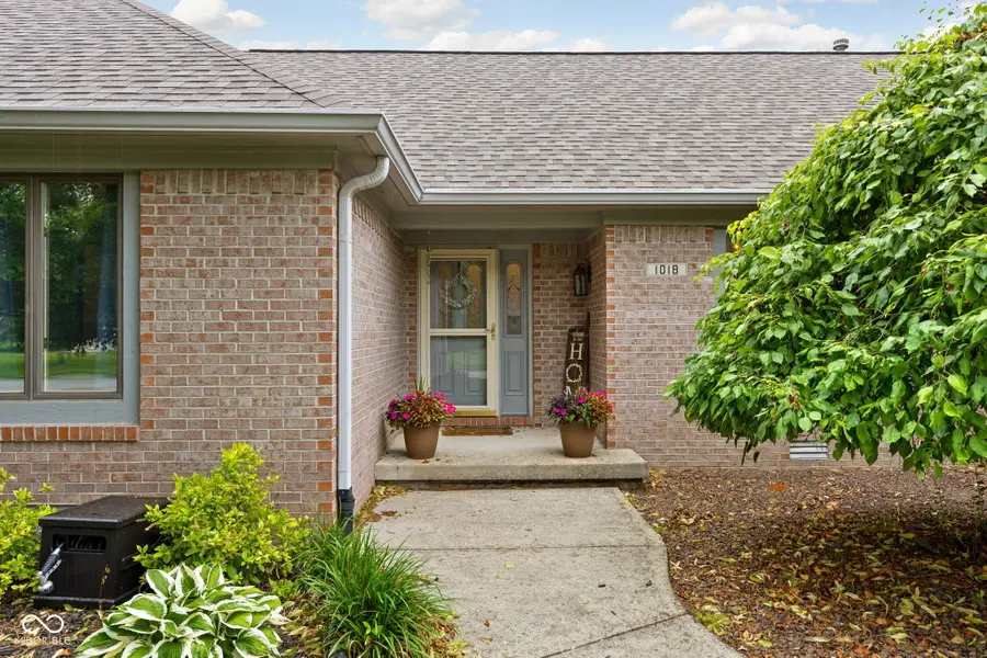 1018 Lakewood South Drive, Brownsburg, IN 46112 - #3