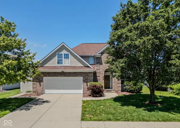 4420 Princeton Park Drive, Columbus, IN 47201