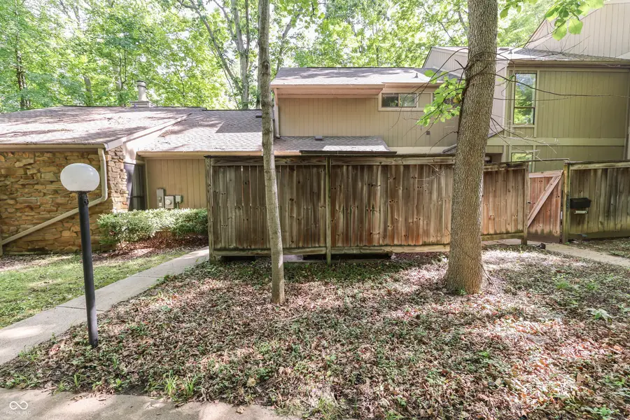 3824 Wilderness Trail, Indianapolis, IN 46237 - #2