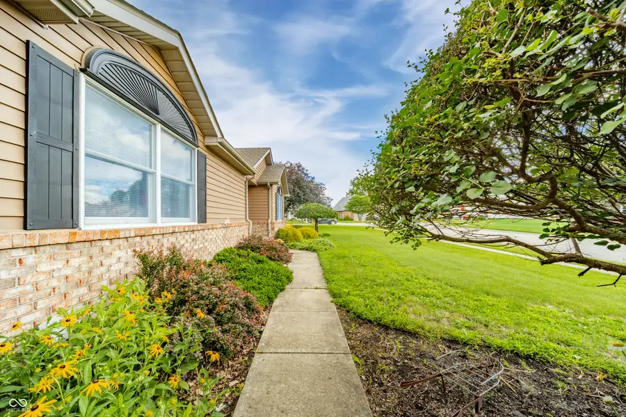 621 Buck Lane, Pendleton, IN 46064 - #3