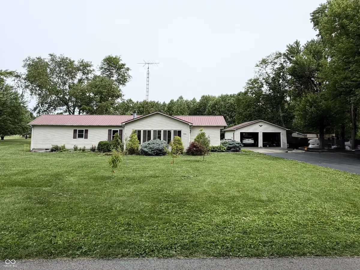 204 Spring, Sulphur Springs, IN 47388 - #1