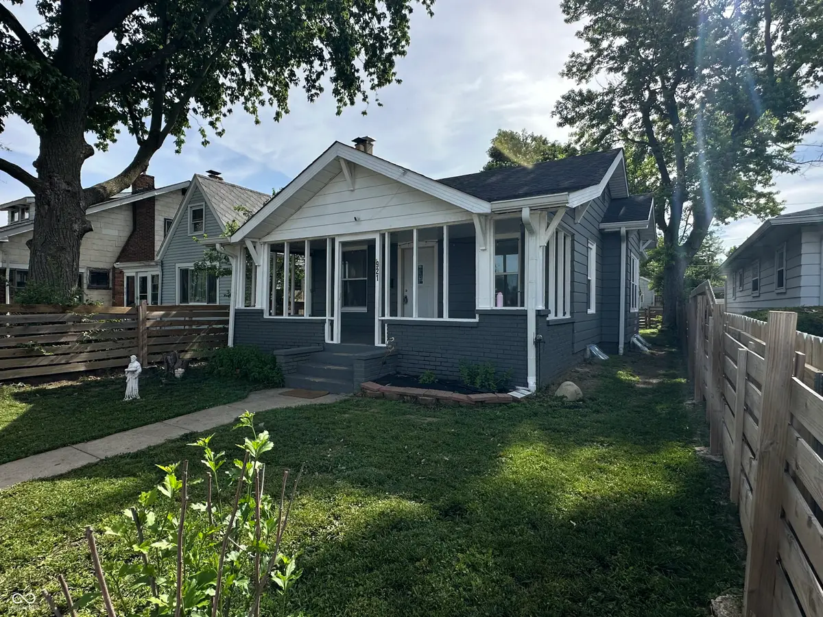 921 N Linwood, Indianapolis, IN 46201 - #1