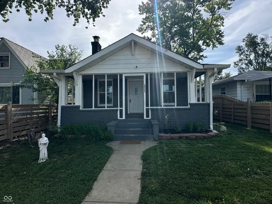 921 N Linwood, Indianapolis, IN 46201 - #2