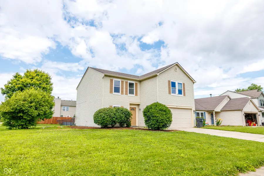 5606 N Plymouth Court, McCordsville, IN 46055 - #2
