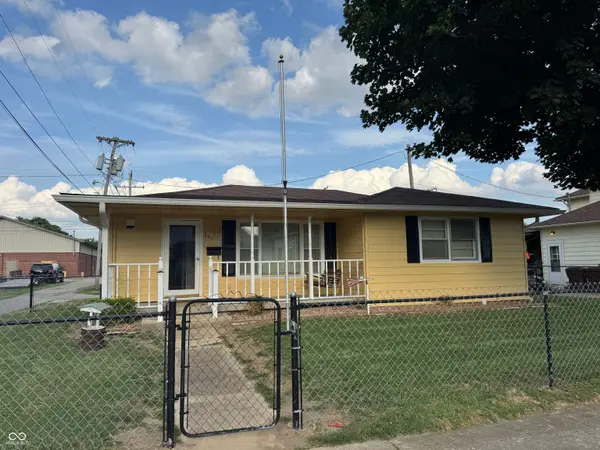207 S Pleasant Street, Edinburgh, IN 46124