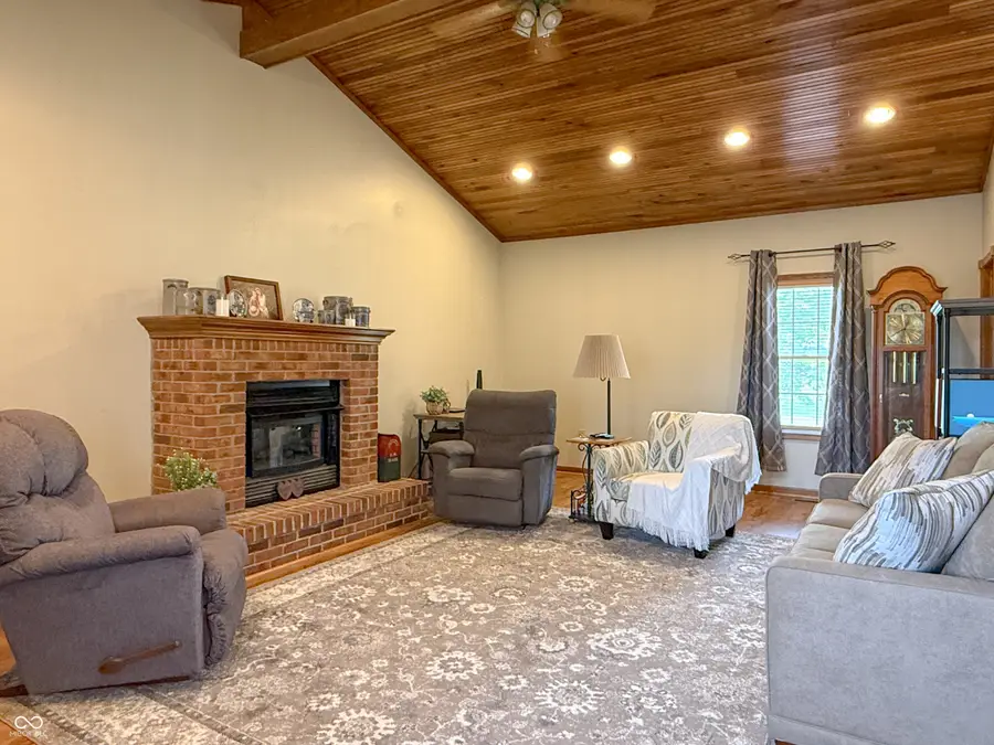 7742 N 825 E, Hope, IN 47246 - #2