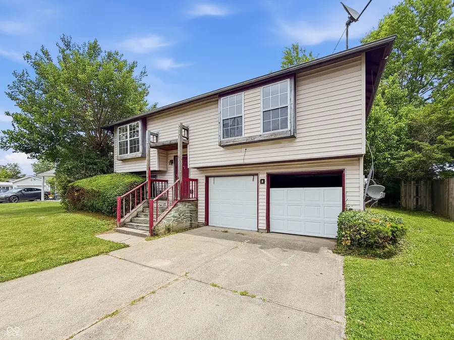 3929 Ireland Drive, Indianapolis, IN 46235 - #2