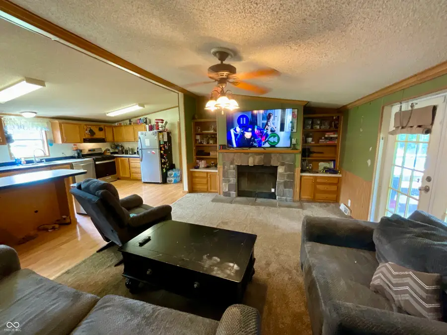 67 S Sunnyside Lane, Spencer, IN 47460 - #2