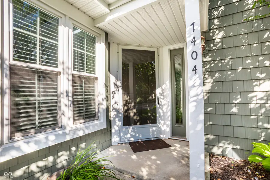 7404 Harbour Isle, Indianapolis, IN 46240 - #2